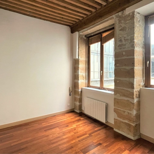  LOGI-C : Appartement | LYON (69002) | 69 m2 | 1 157 € 