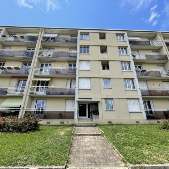  LOGI-C : Appartement | CALUIRE-ET-CUIRE (69300) | 58 m2 | 895 € 