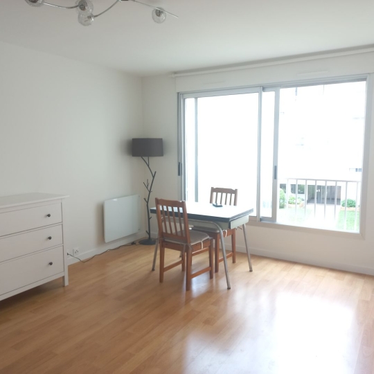  LOGI-C : Appartement | LYON (69007) | 30 m2 | 726 € 