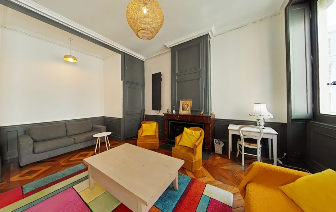 LOGI-C : Appartement | LYON (69002) | 85 m2 | 1 515 € 