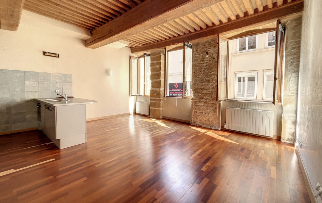 LOGI-C : Appartement | LYON (69002) | 69 m2 | 1 157 € 