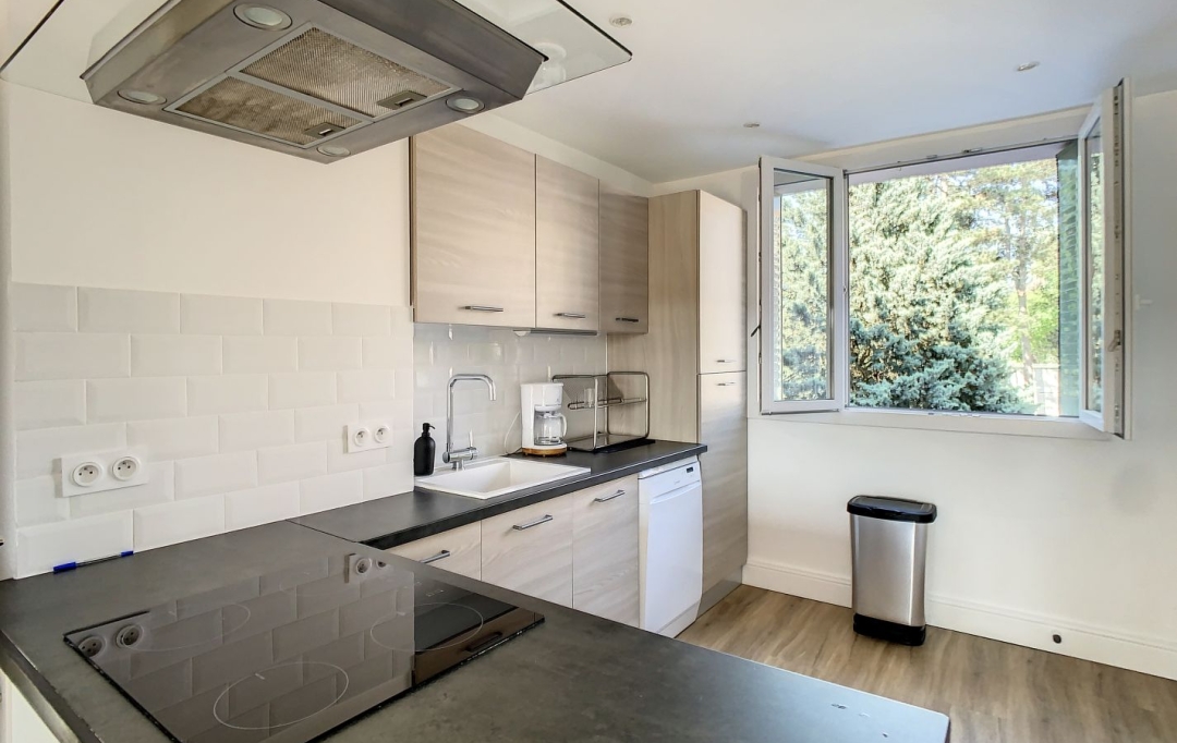 LOGI-C : Appartement | LYON (69005) | 81 m2 | 1 450 € 