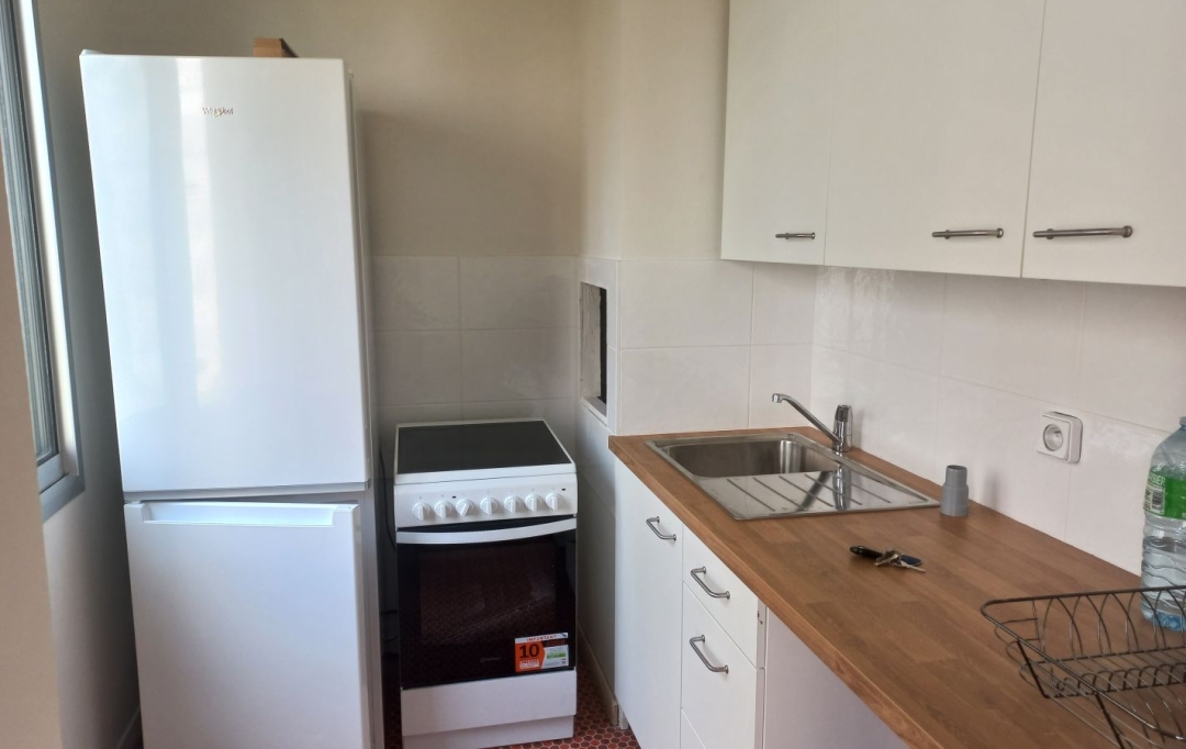 LOGI-C : Appartement | LYON (69007) | 30 m2 | 726 € 